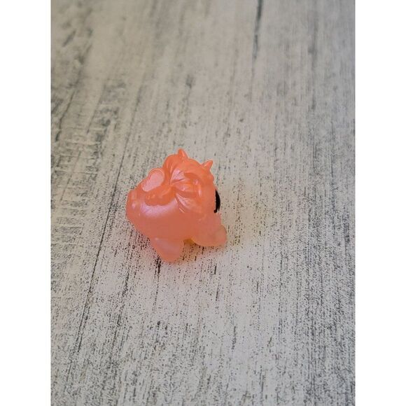 Mini pink butterfly unicorn mythical toy figure pet - Picture 2 of 4